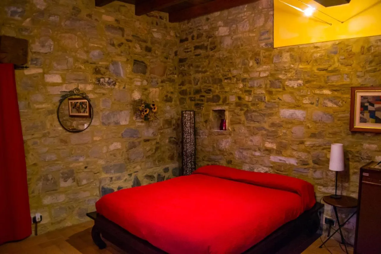 L'Angolo Di Verlano Canossa Landhuis