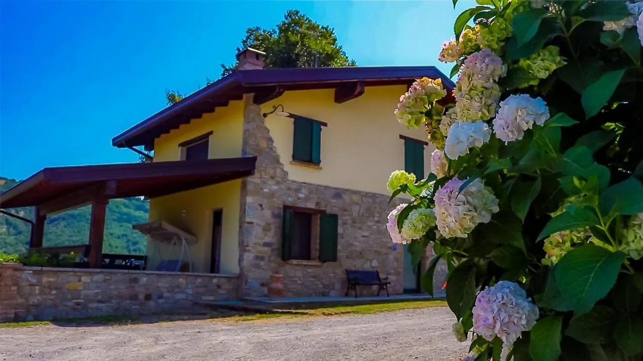 L'Angolo Di Verlano Canossa Itálie
